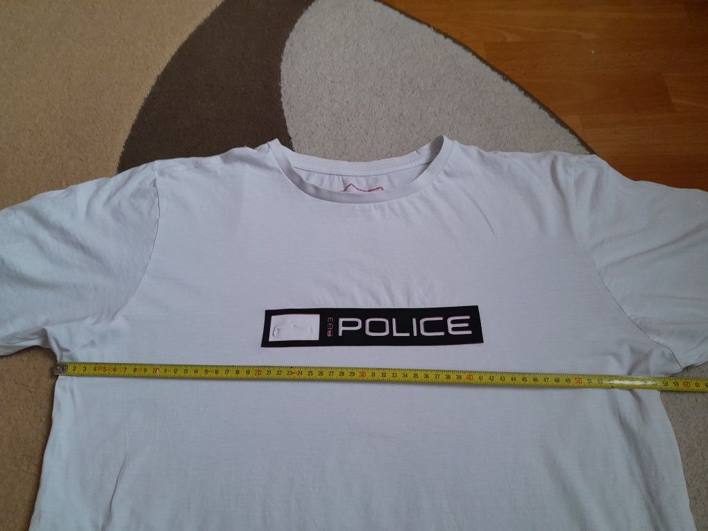 T-shirt męski, firmy Police.