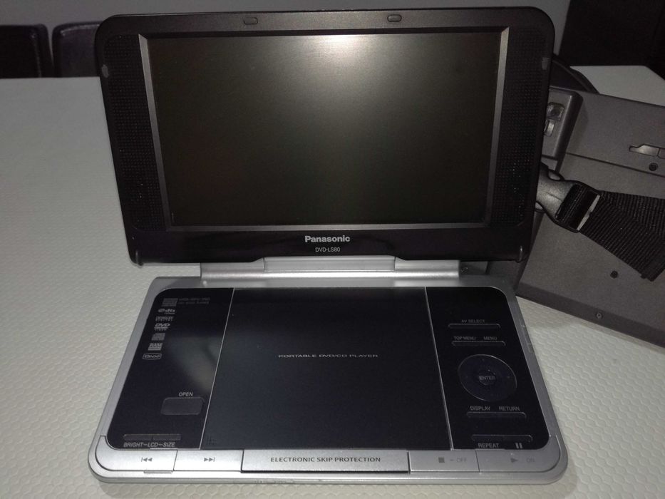 DVD portátil Panasonic LS80