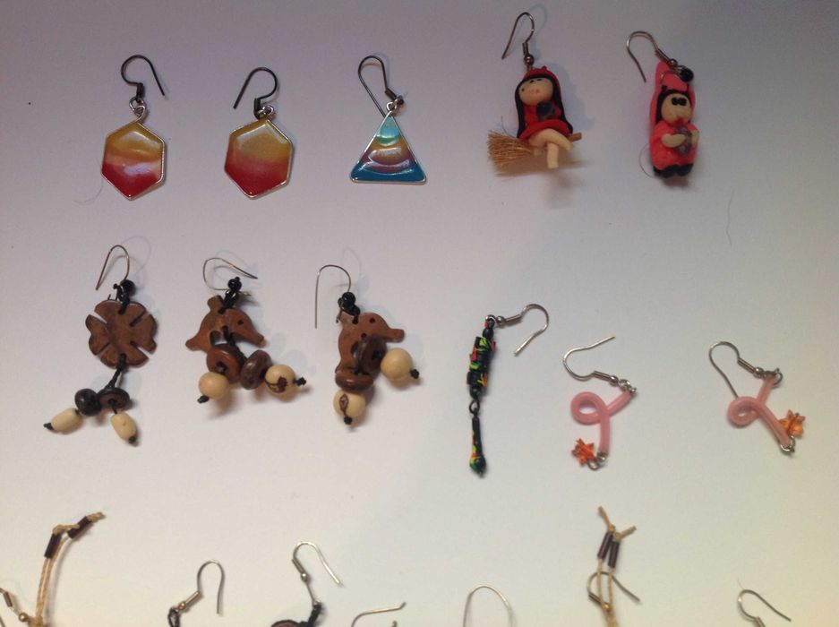 Conjuntos de brincos - novos - portes incluidos