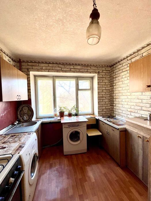 Кімната в гуртожитку на вул. Мстиславська