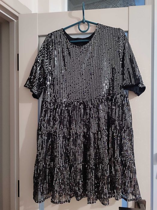 Плаття святкове нарядне