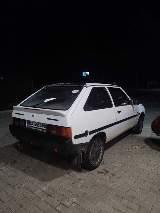 Продаю ЗАЗ Таврія 1102