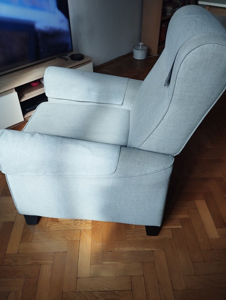 Fotel ikea muren