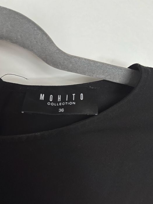 Czarna sukienka Mohito