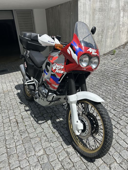 Honda Africa Twin XRV 750 RD04