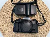 Canon A1 po serwisie gw. 6 mcy lampa Vivitar aparat analogowy