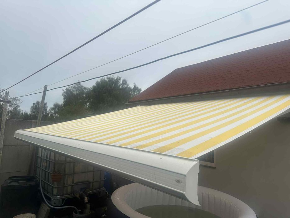 Markiza tarasowa elektryczna