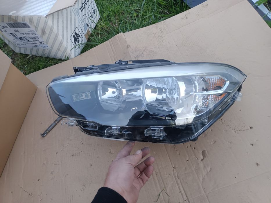 BMW 1 F20 F21 LIFT lampa lewa przód przednia