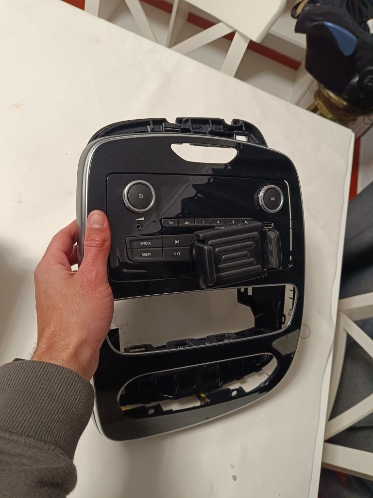 Consola central Clio 4 original