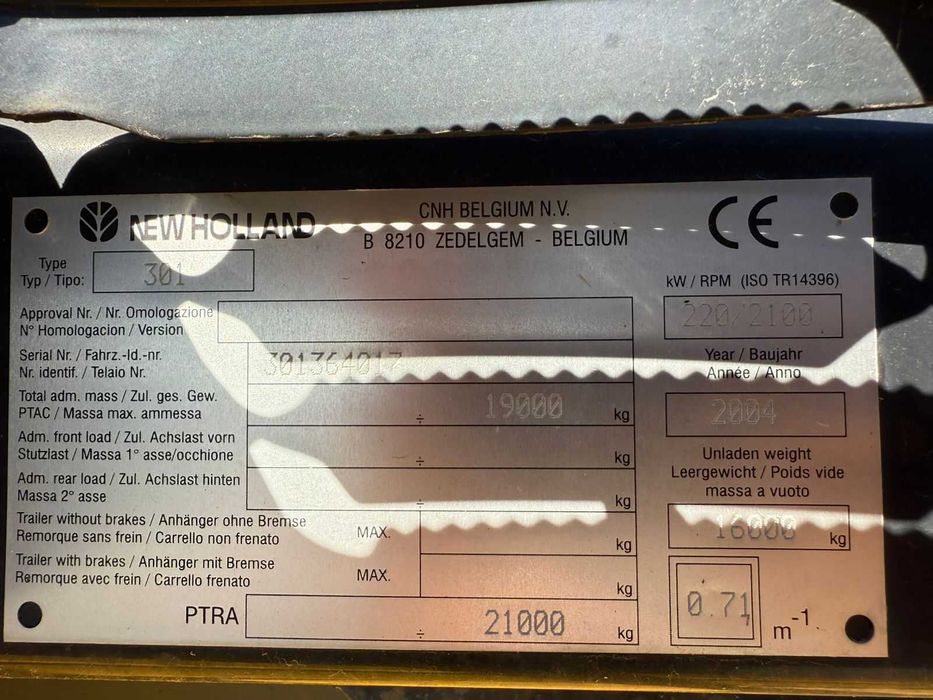 Зернозбиральний комбайн New Holland CX840