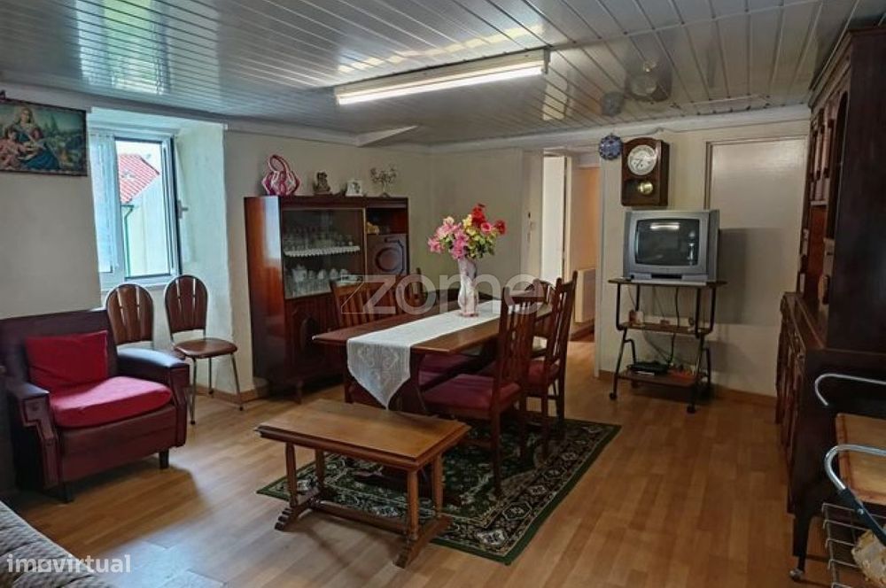 4 casas em Cotorinho | Campeã a 12 min. Vila Real