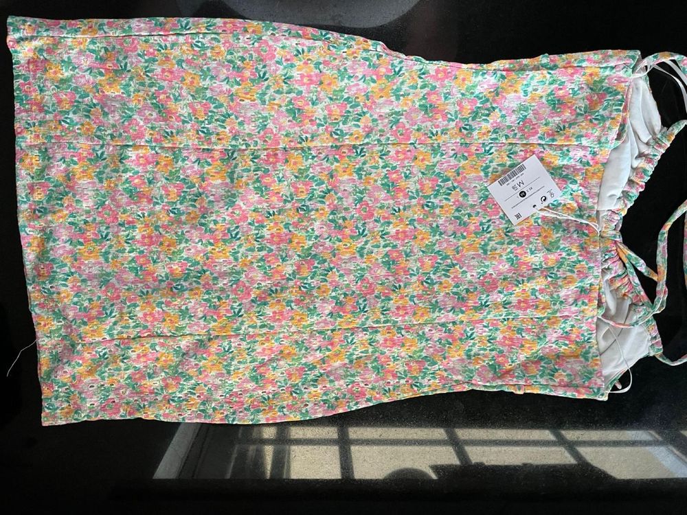 Vestido novo Bershka novo com etiqueta