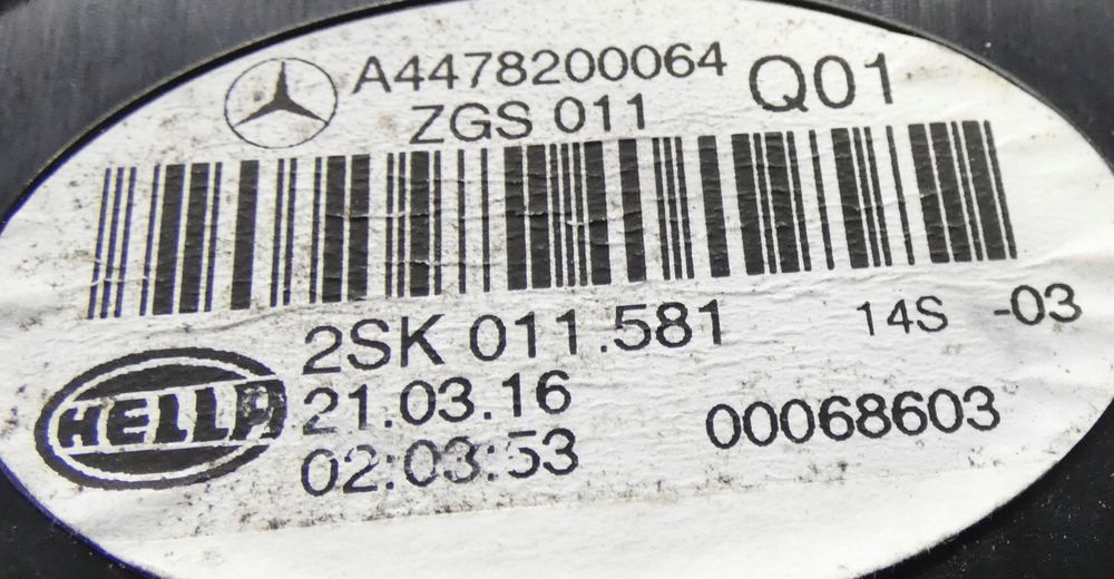 mercedes vito w447 a447 2014-2019 a4478200064 lampa lewa tył tylna