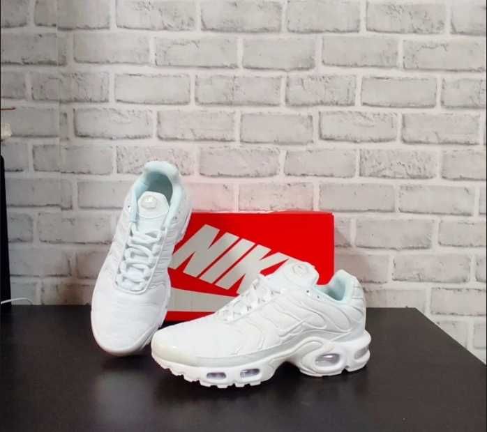 ButyDamskie Nike_Air_Max_TN_Plus_Biały_Uniseks R.38