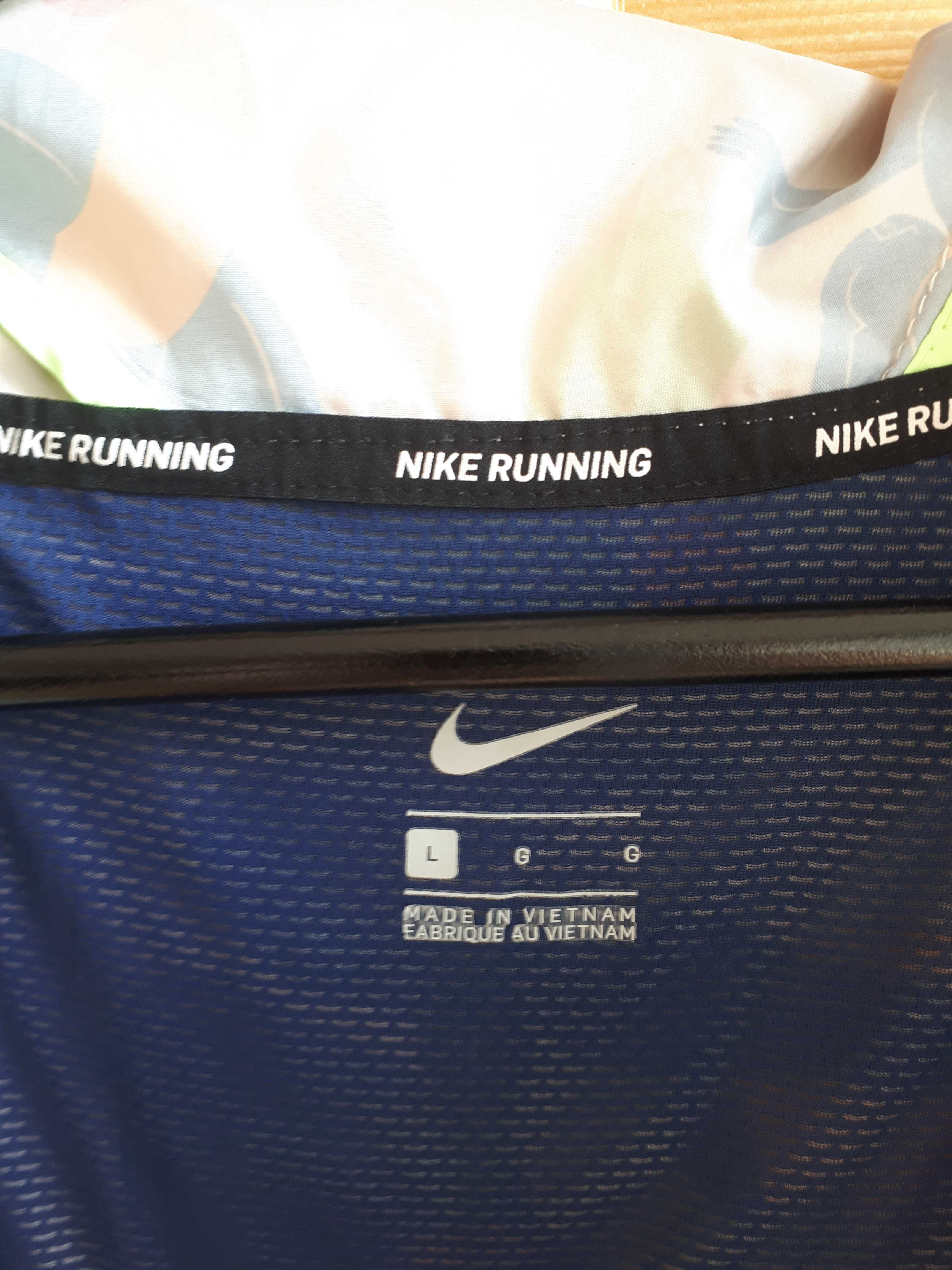 вiтряк Nike running