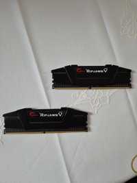 Gskill Ripjaws 2x4gb 3200mhz. Polecam.