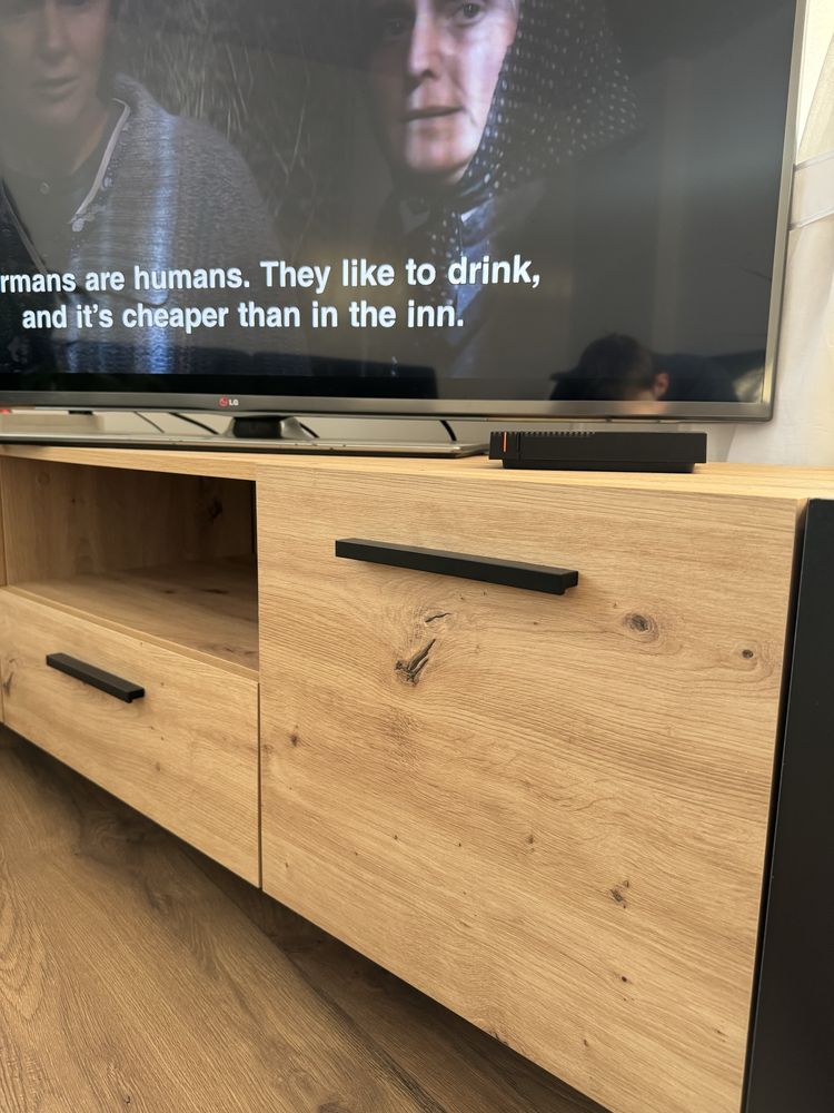 szafka pod telewizor