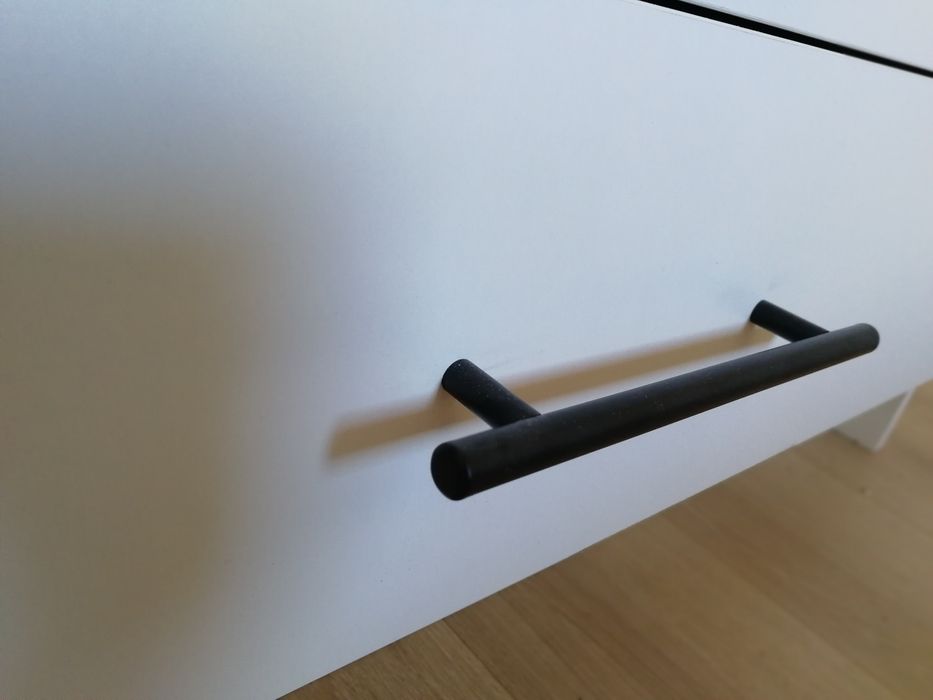 Czarny matowy uchwyt, cena za 3 szt