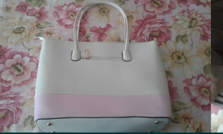 Жіноча літня сумка