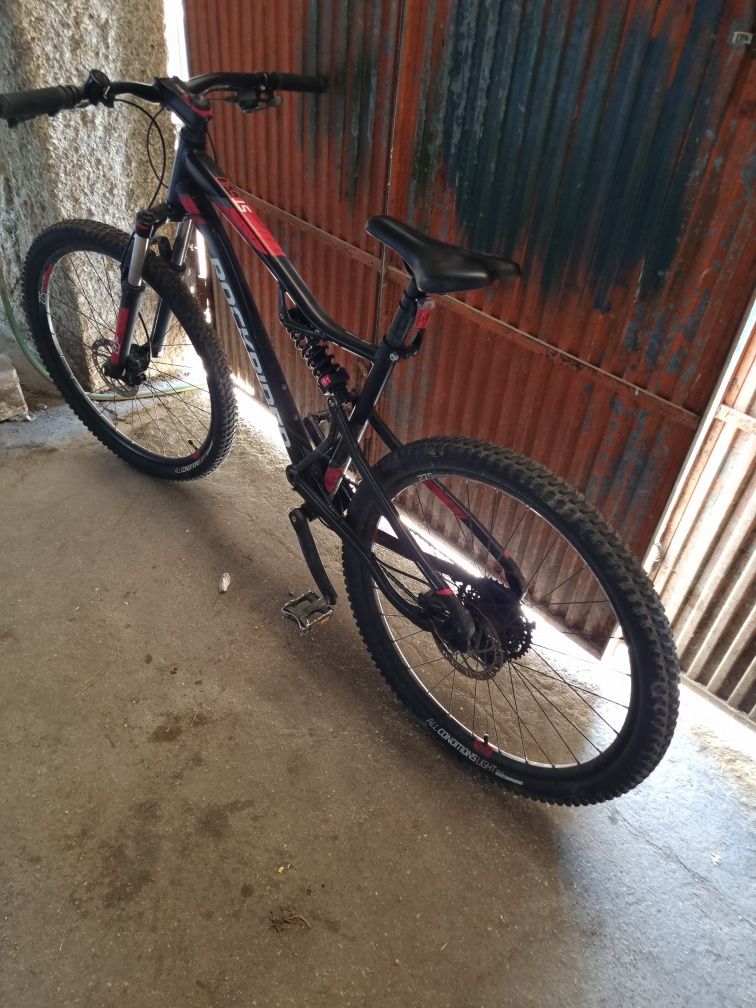 Bicicleta BTT RockRider ST530