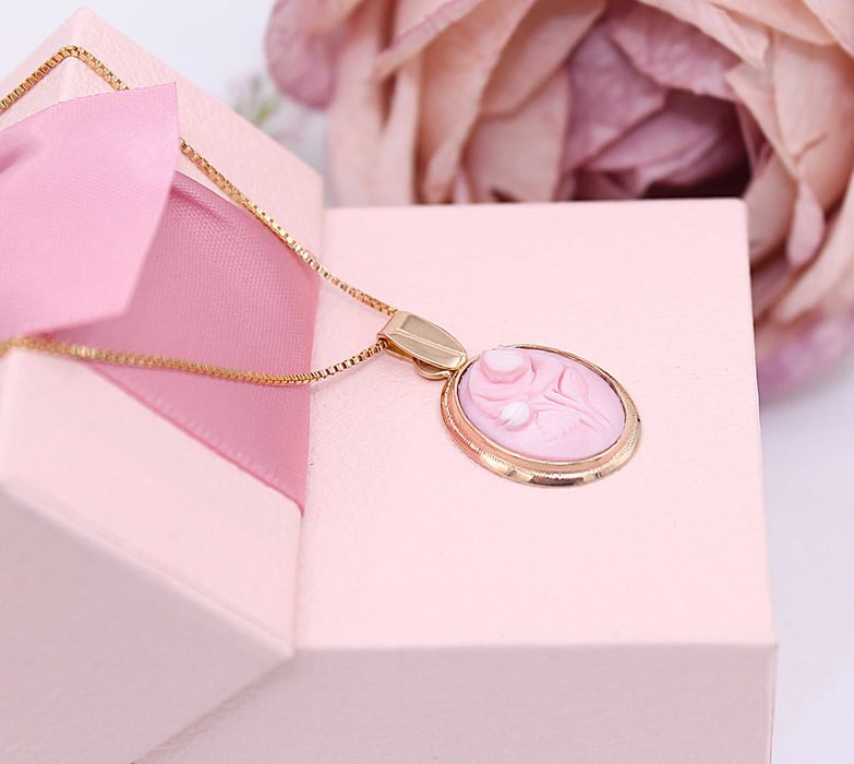 Złota zawieszka p.585/2,53g z różą