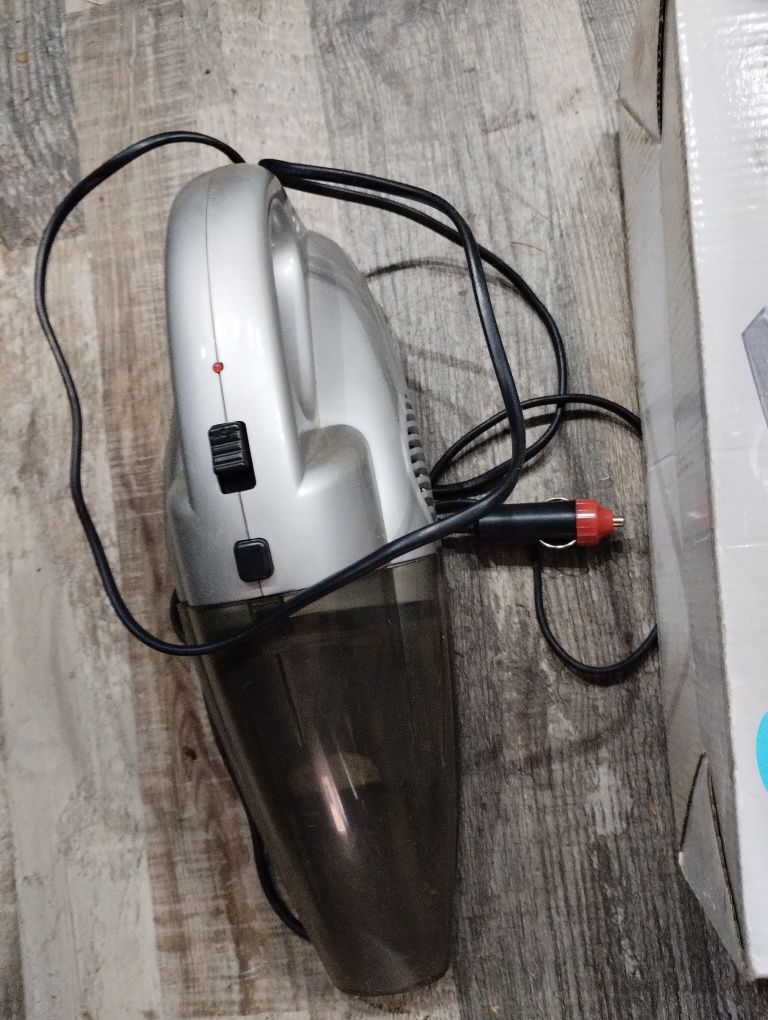 Odkurzacz samochodowy 12 volt