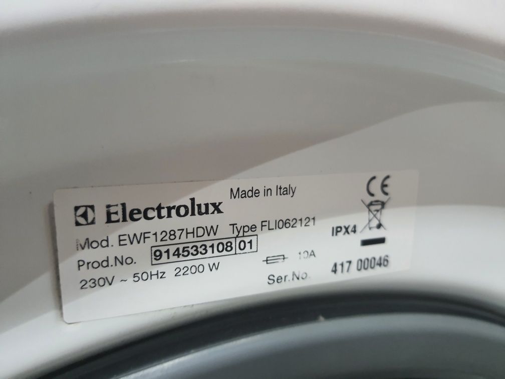 Пральна машина Electrolux 8кг