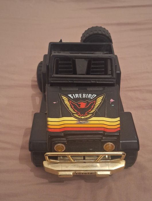 Jeep Firebird Preto - tamanho grande