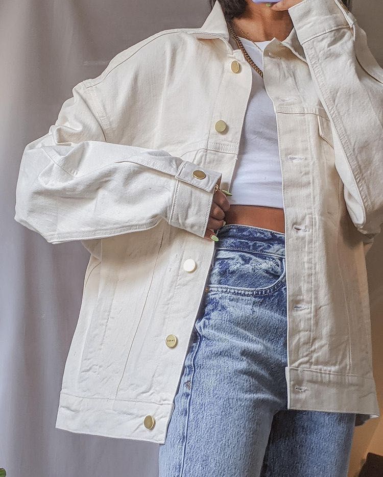 Bershka білосніжний оверсайз піджак жакет джинсовка Молочний