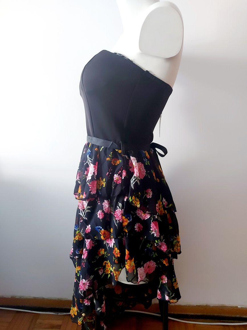 Vestido preto e floral Moda Ana - NOVO