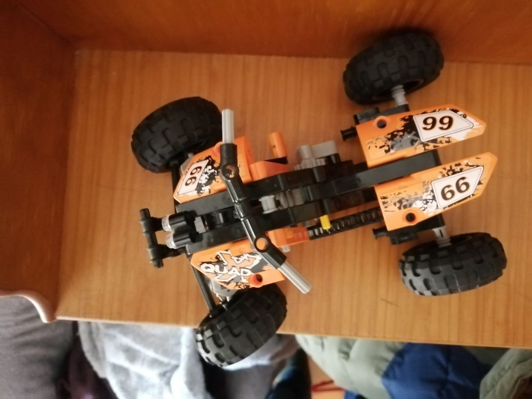 Lego moto quatro Technic