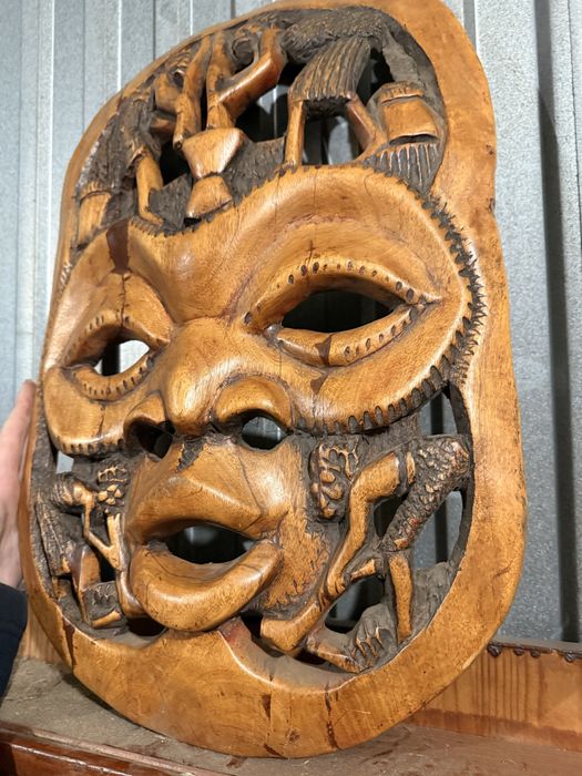 Duża maska afrykańska