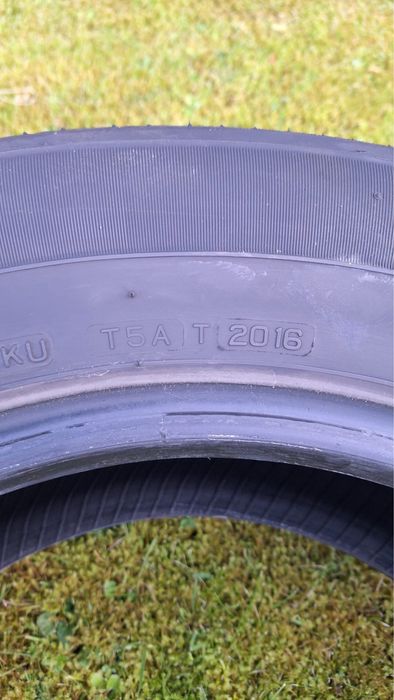 Opony Bridgestone Dueler H/T 235/60/16