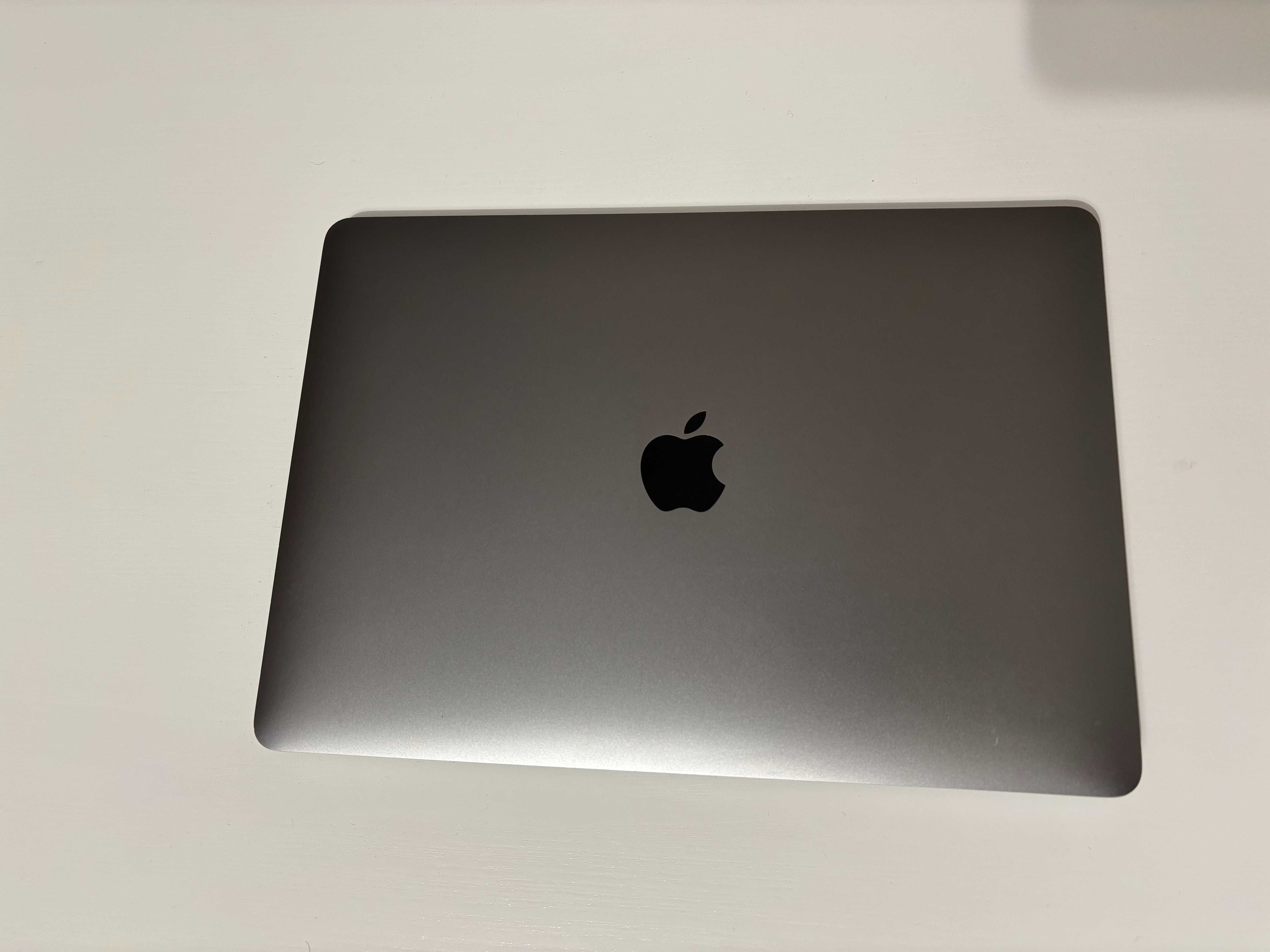 Macbook Air 13.3" M1 | 1TB SSD | Como Novo