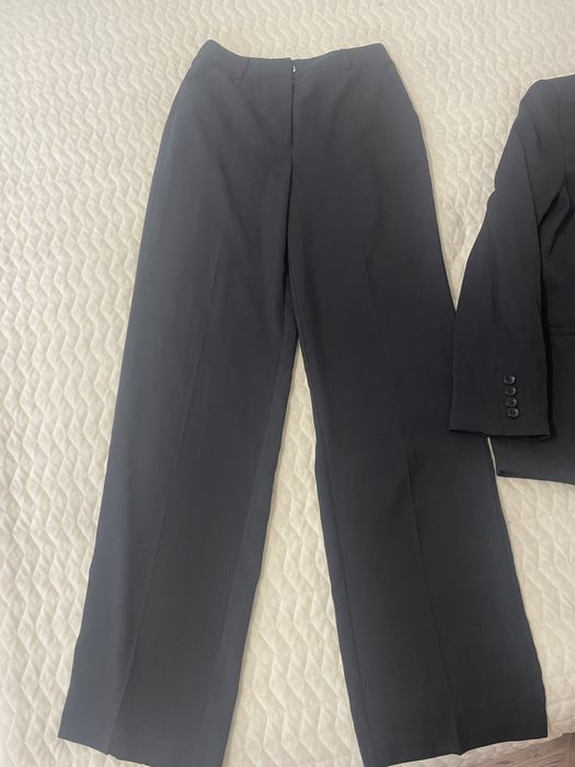 Продам одяг в фдеальному стані