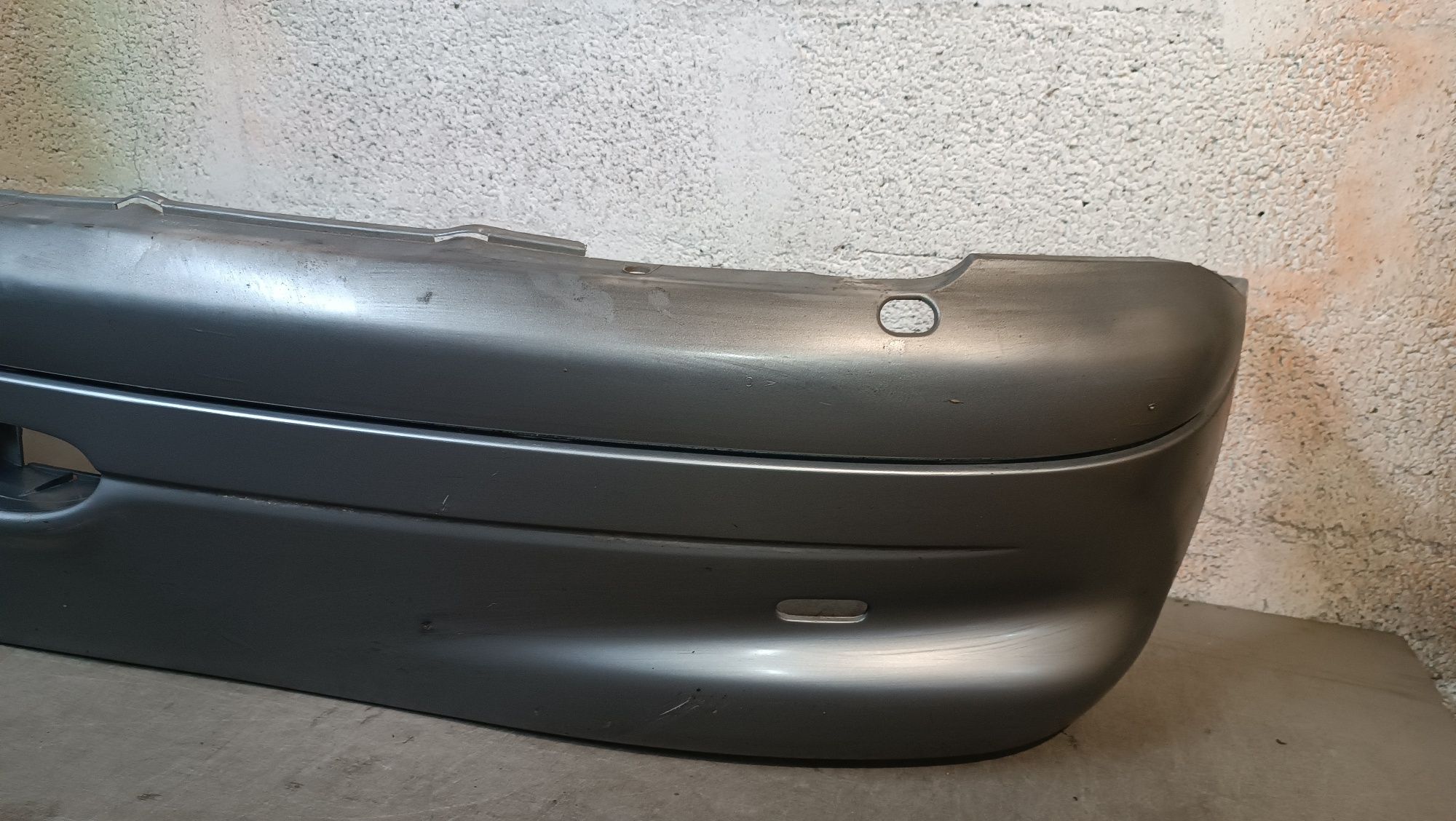 Vendo parachoque de trás Peugeot 206 ano 1998/2002