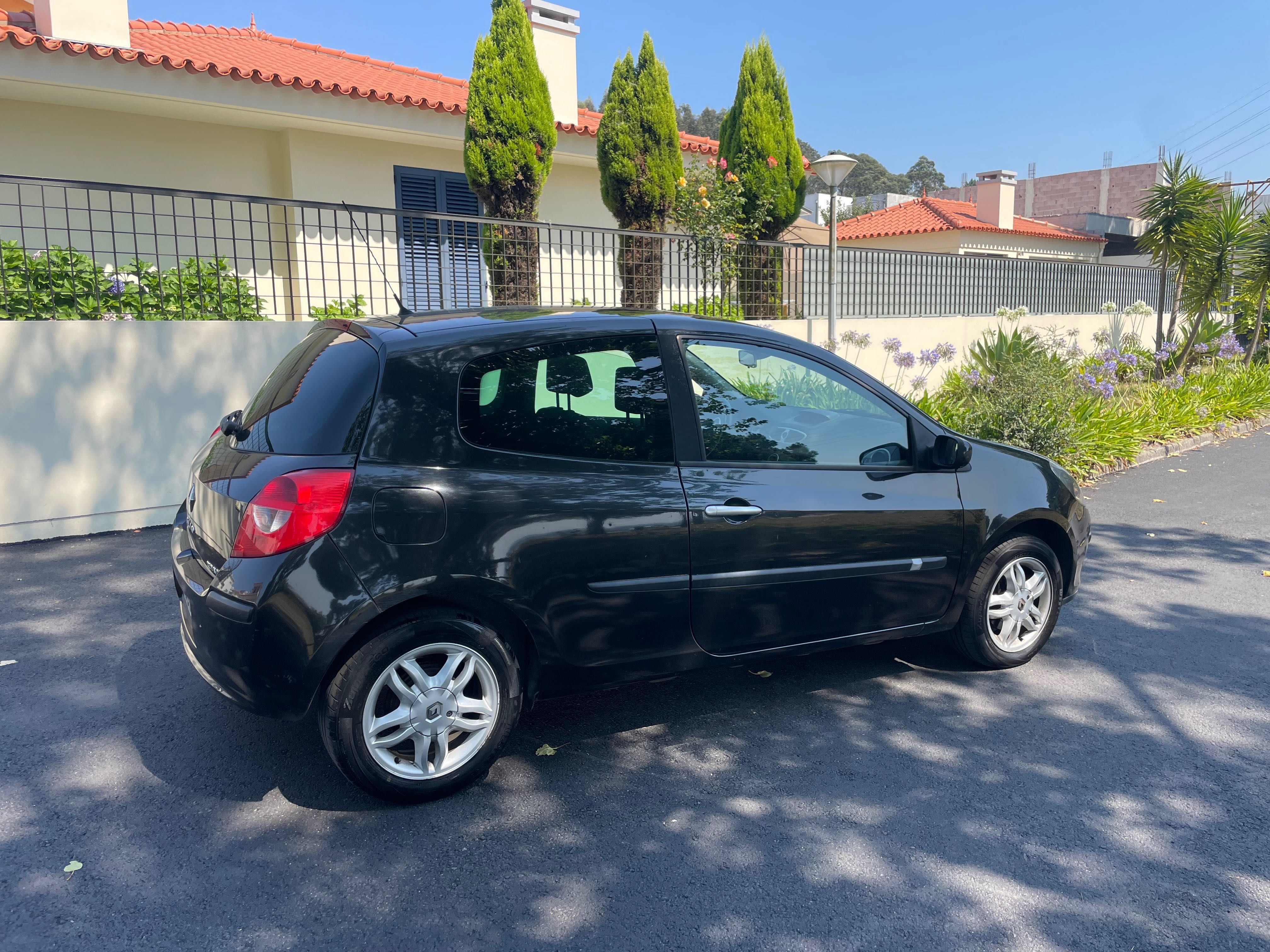 Renault clio 1.2 16v