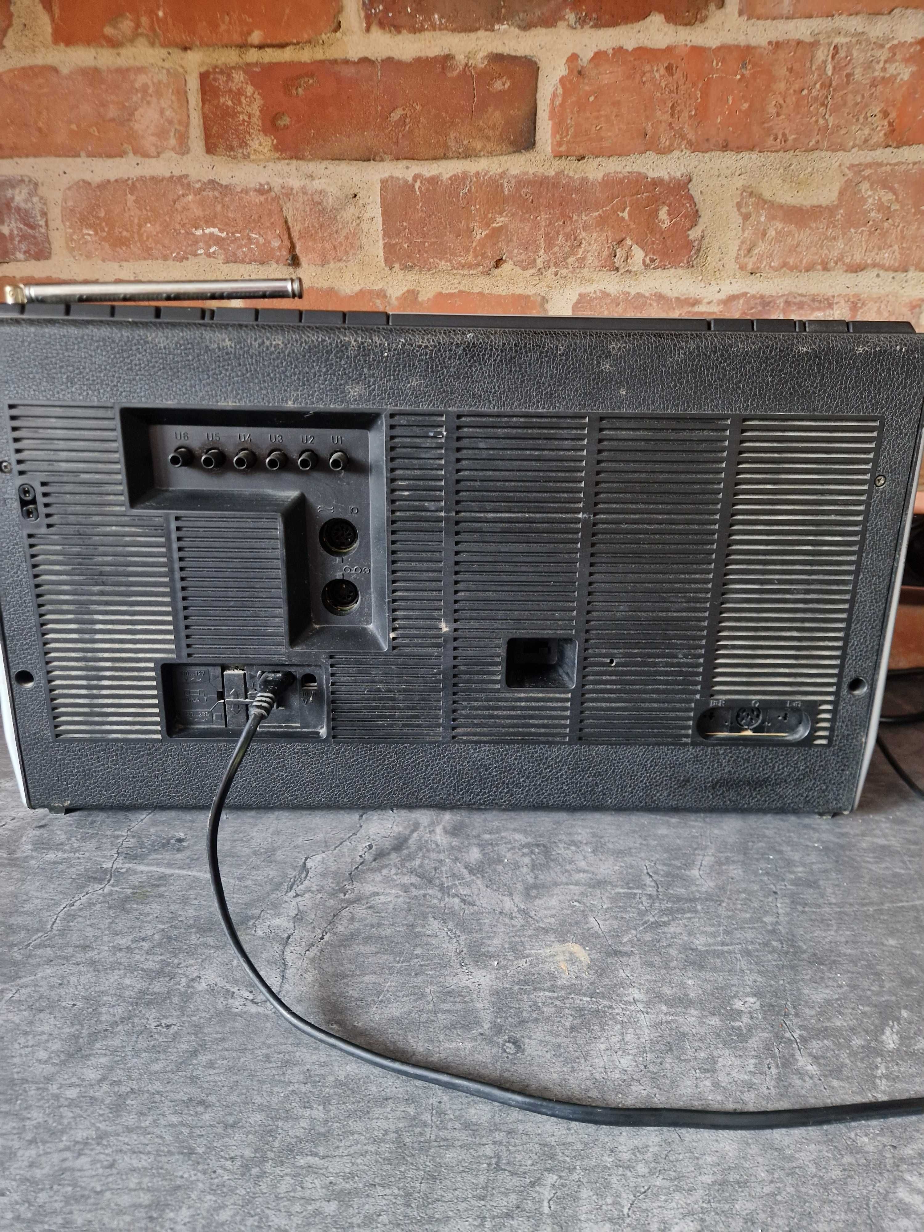 Radiomagnetofon Grundig C9000
