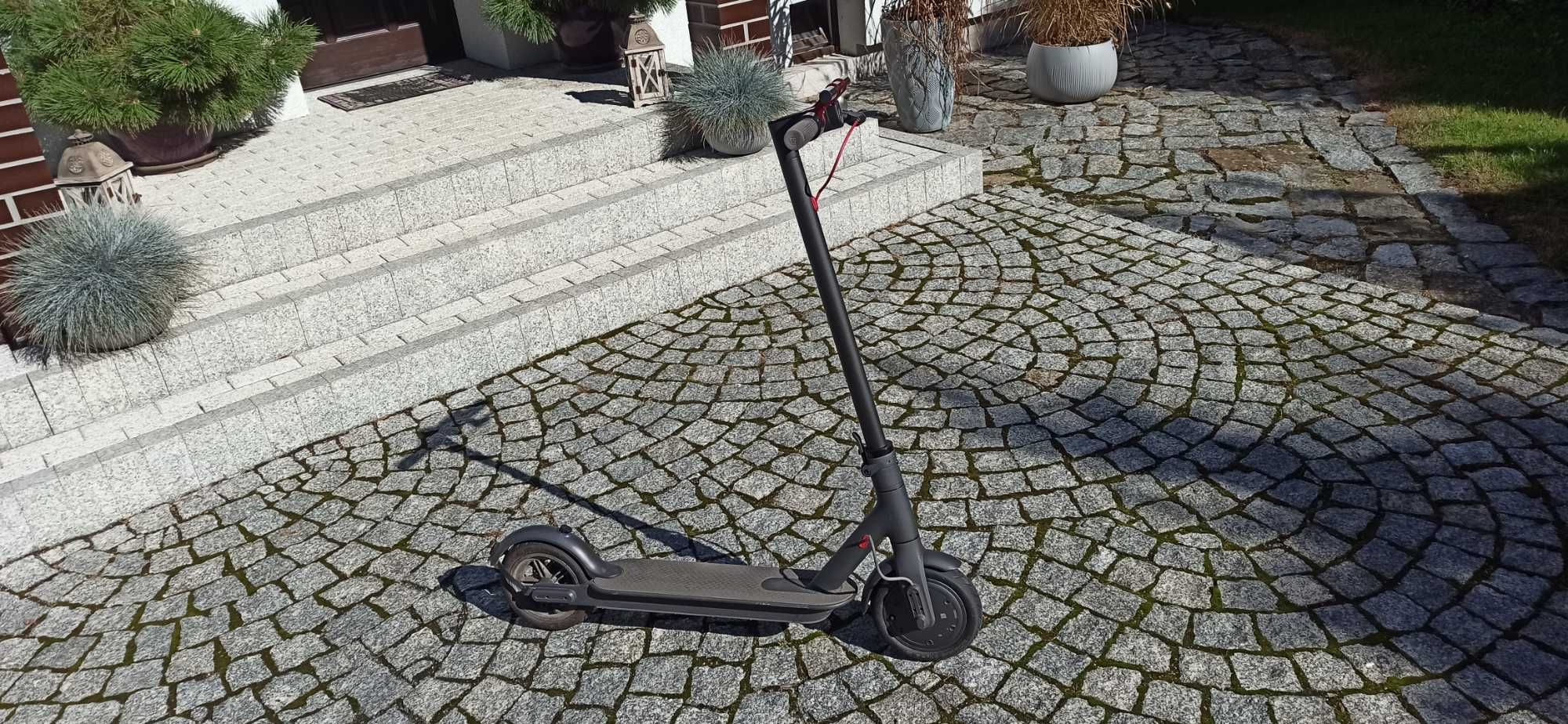 Hulajnoga elektryczna Xiaomi M365