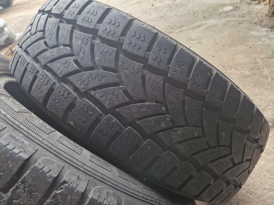 шини зима 215 65 R16C Vredestein Comtrac Winter