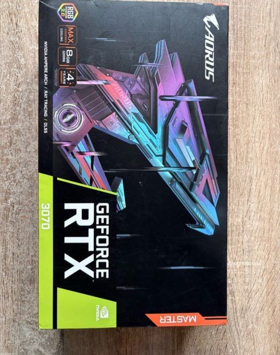 Placa gráfica Aorus GeForce RTX 3070 Master 8G
