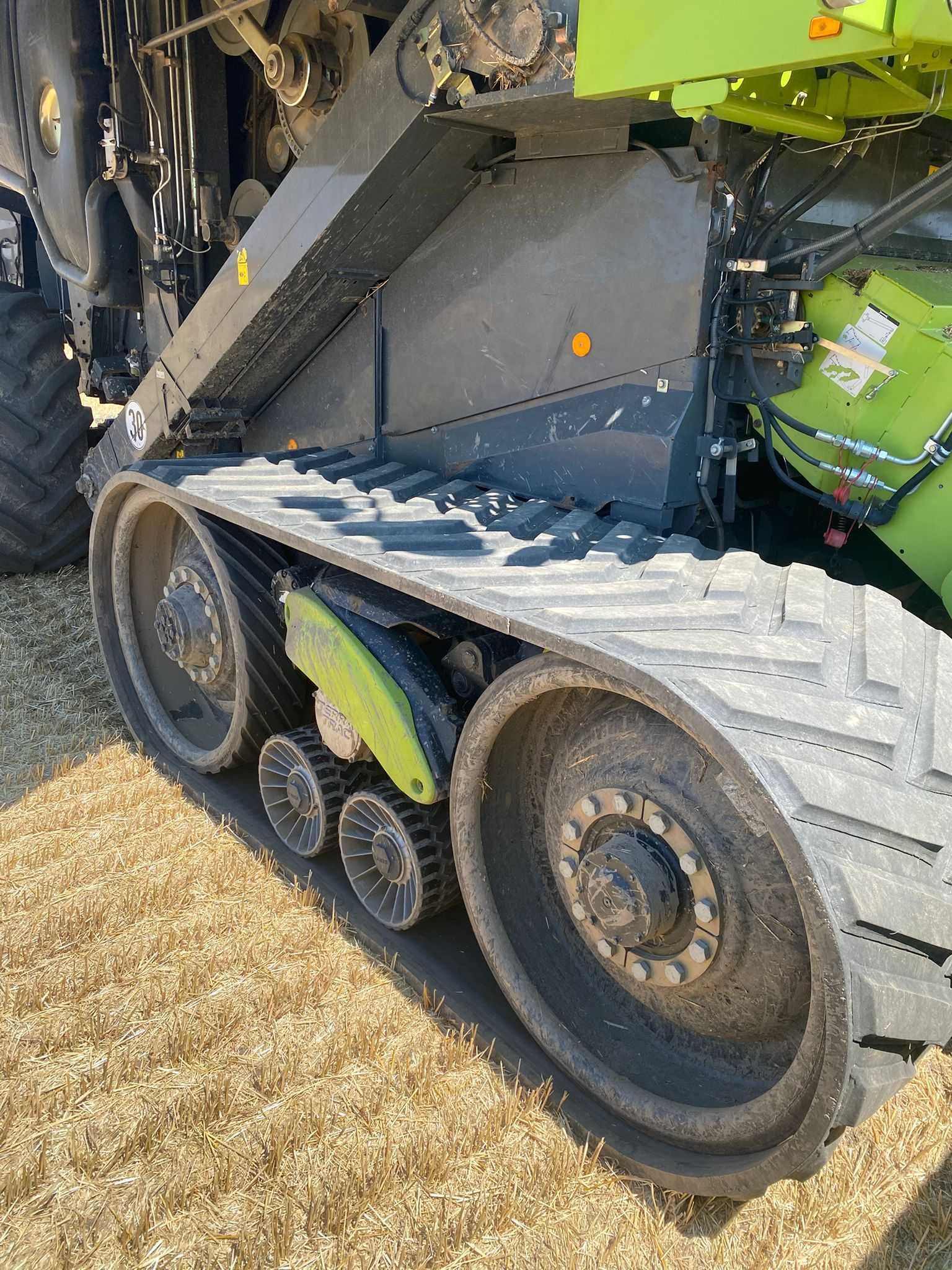 Claas Lexion 770TT, 2014 rok - 2000 godzin, header 9 metrów