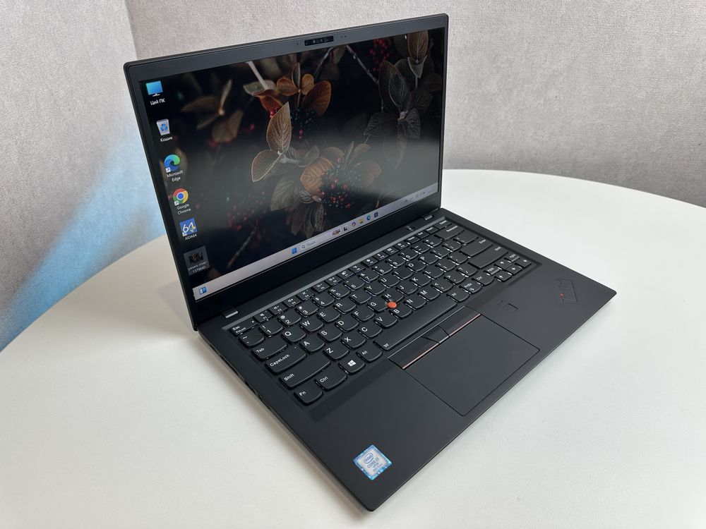 X1 Carbon Gen6 14 FHD IPS intel i7 8650u Ram 16gb Ssd 512gb