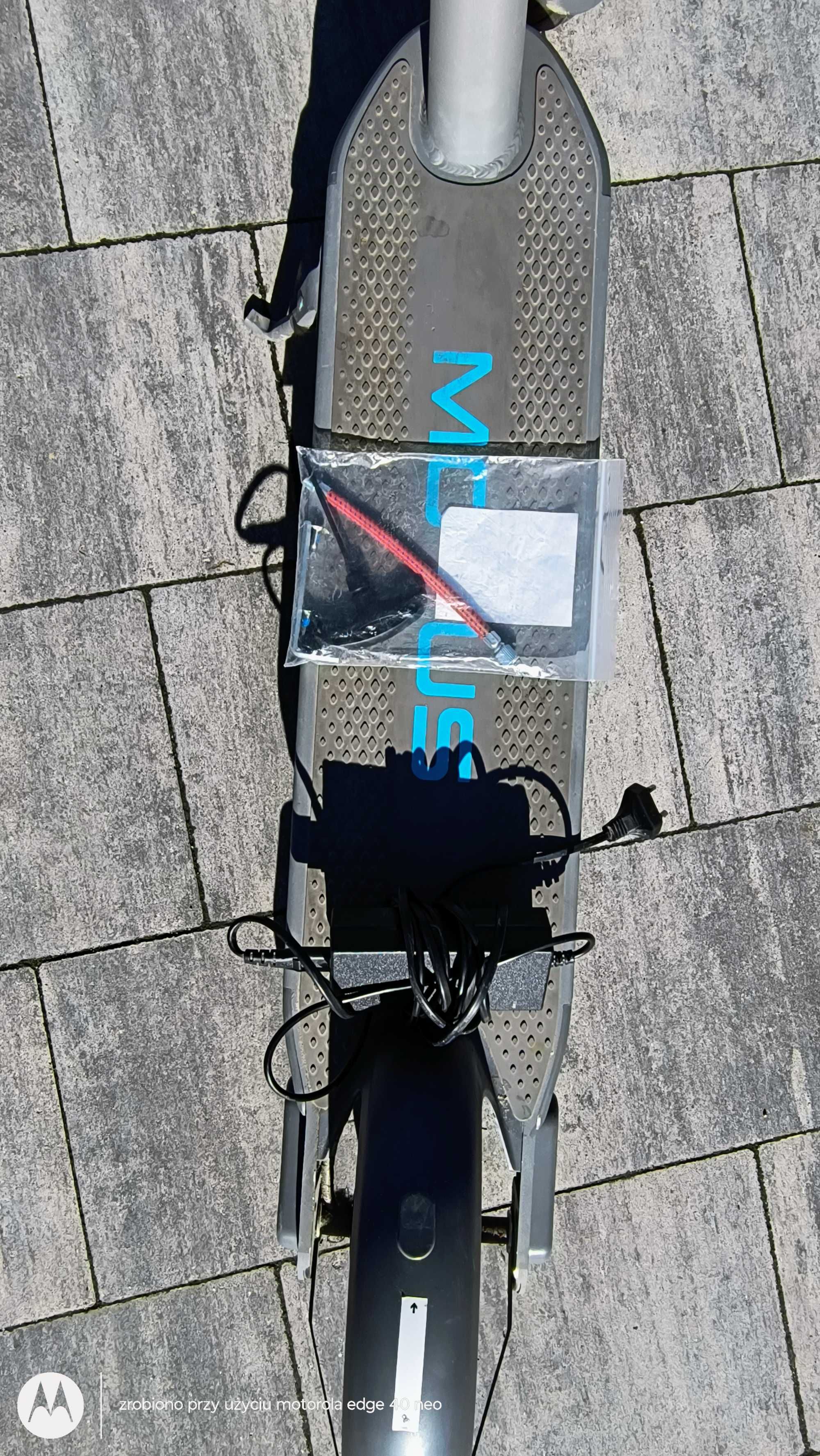 Hulajnoga elektryczna Motus scooty 10