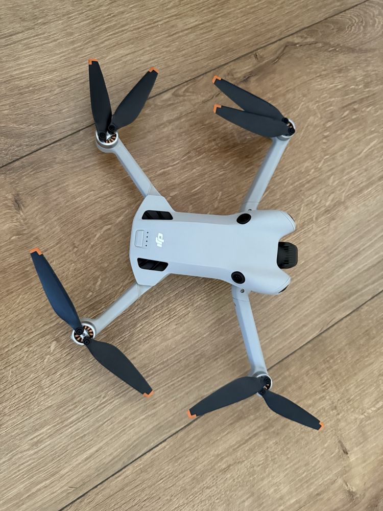 Dron DJI MINI 4 Pro! FlyMore Combo! RC2! 249G!