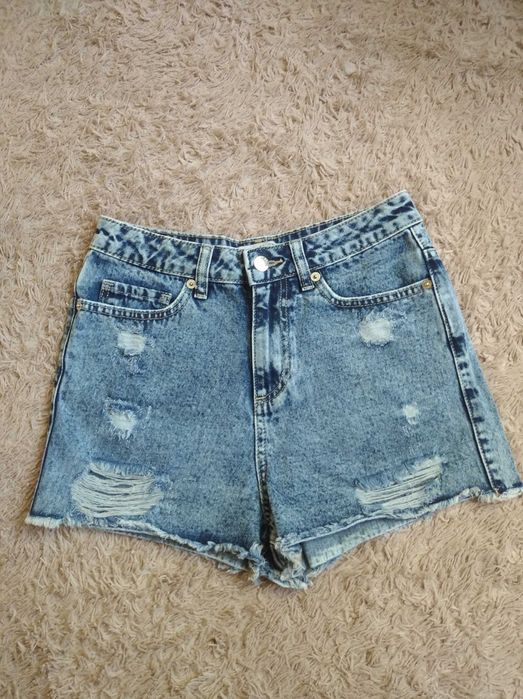 Джинсові фірмові шорти