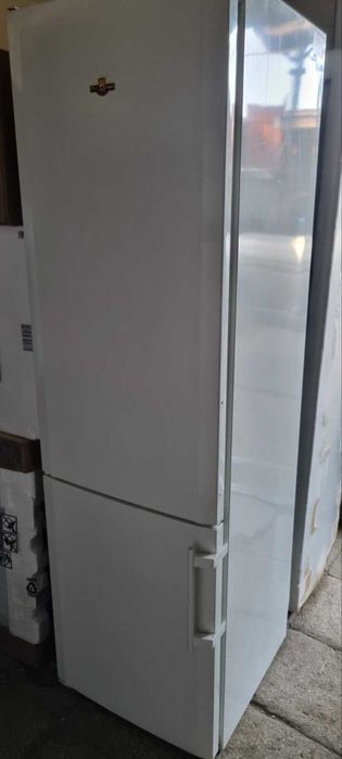 Холодильник Liebherr  висота 2 м