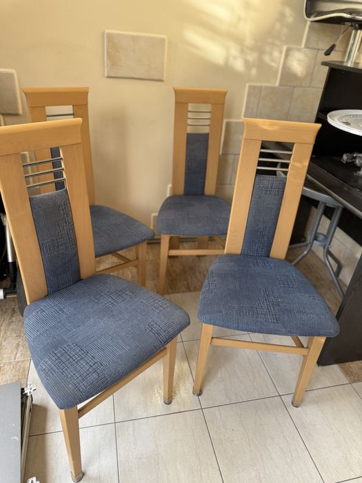 Крісла з мякою спинкою