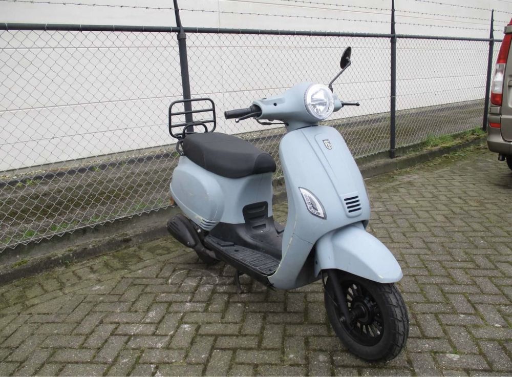 Skuter BTC Riva 4  50 ccm 4 suw