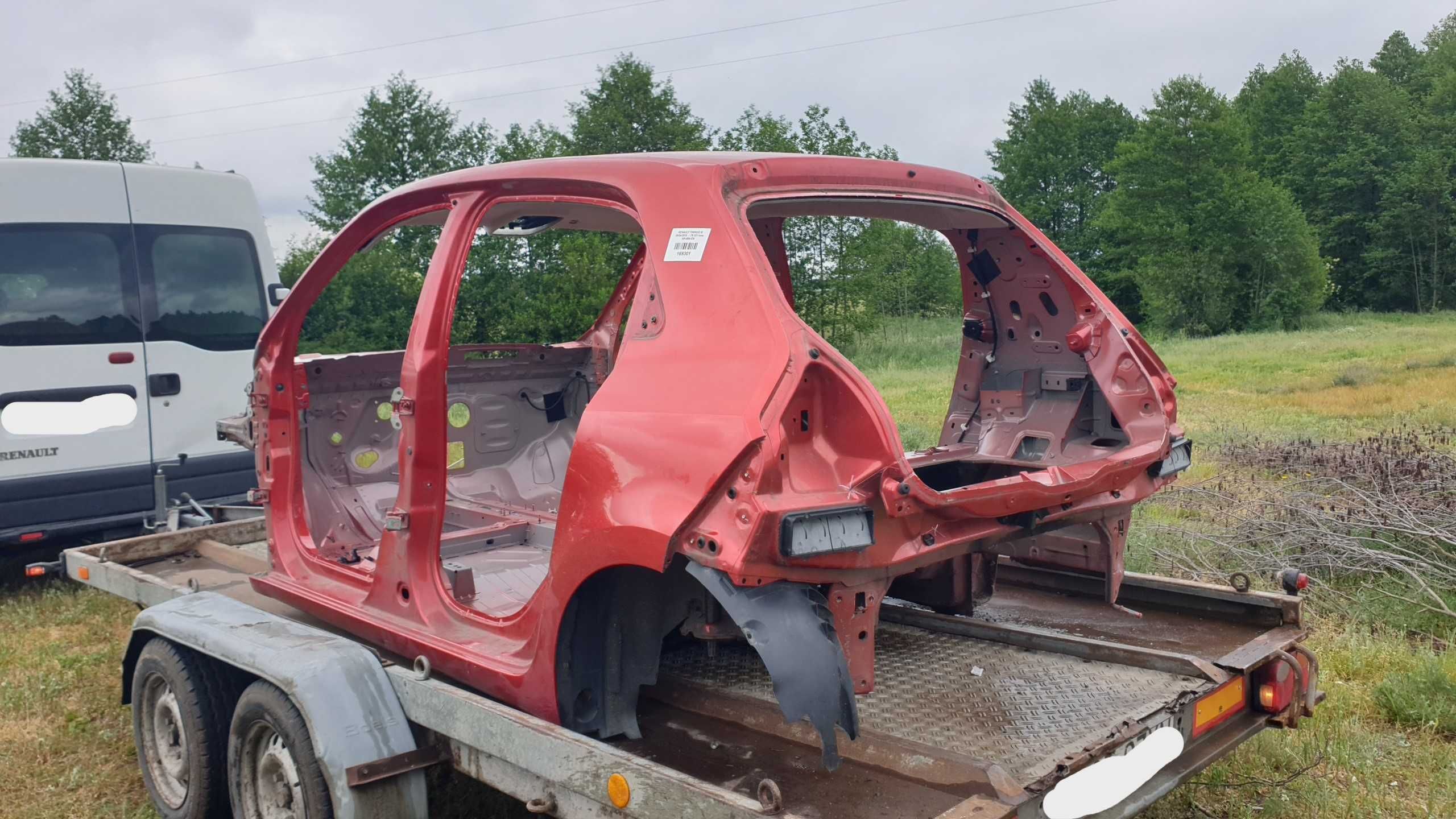 Renault Twingo III 3 błotnik tył lewy prawy pas tylny dupa dach TENNP